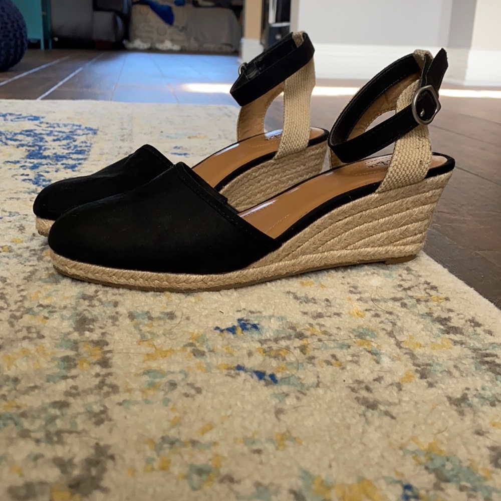 Black espadrilles